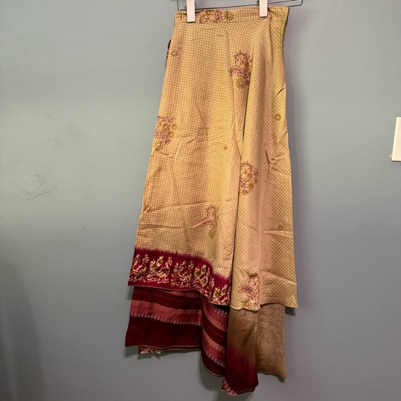 Junglee Billee Boho Silk Reversible Wrap Maxi Skirt India. NWT. One Size - Picture 13 of 16